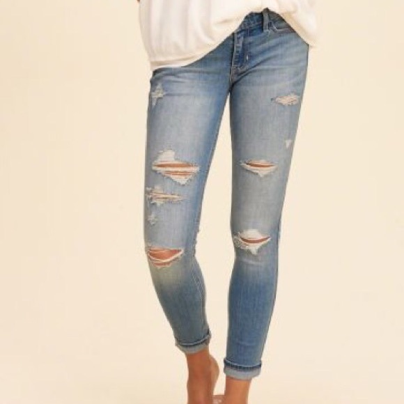 Hollister Denim - Hollister mid-rise Classic crop distressed jeans 9